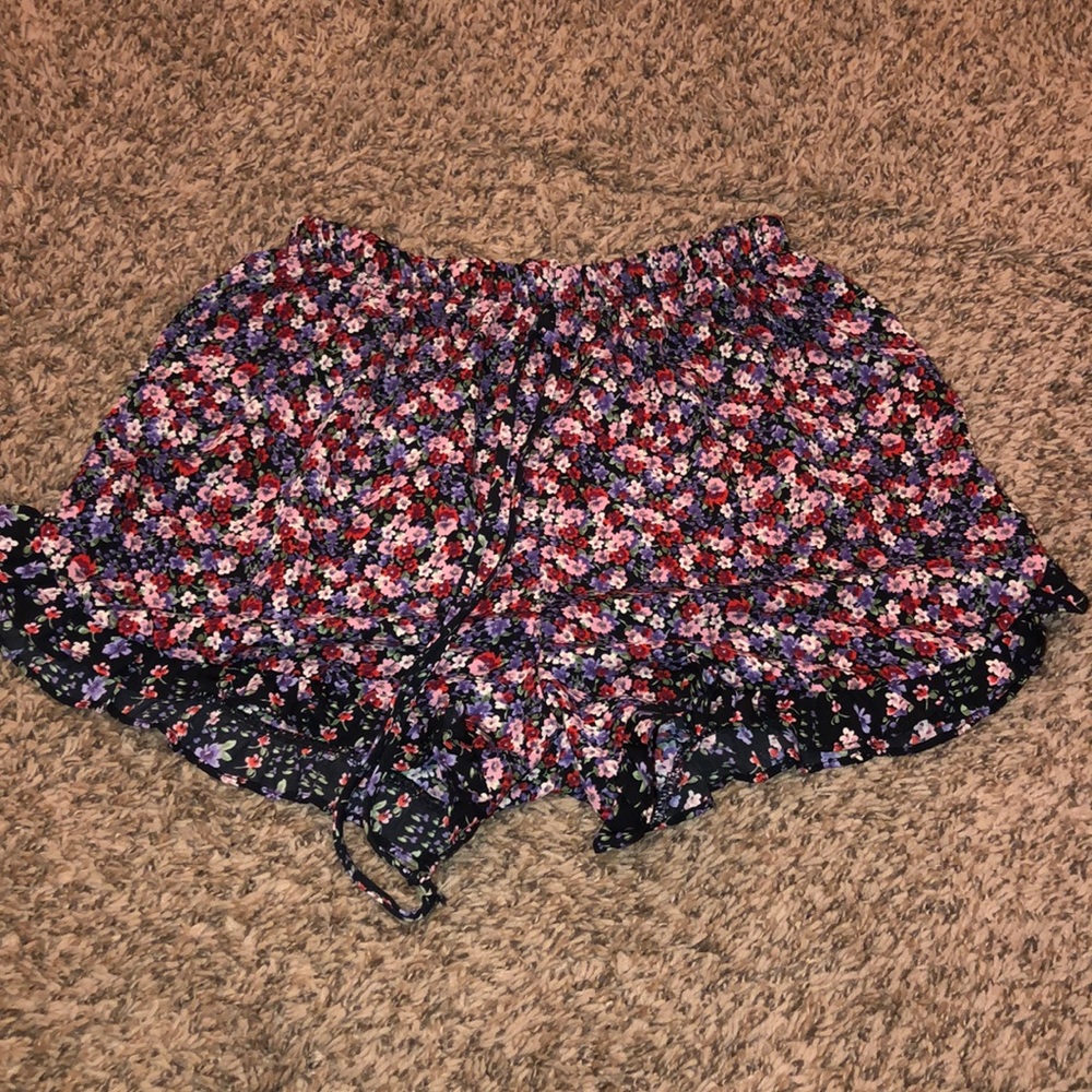Flowy shorts